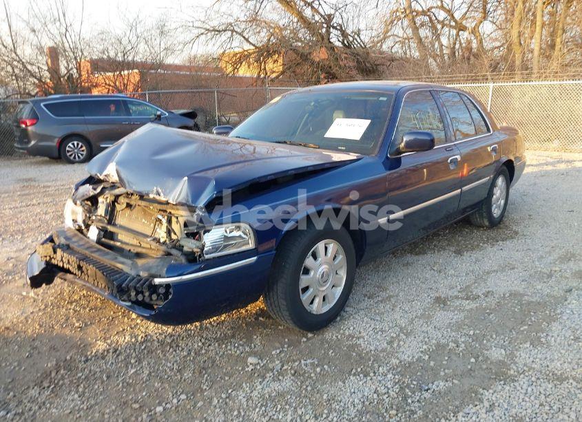 Photo 2 of 2004 Mercury Grand MARQUIS LS (VIN 2MEHM75WX4X602374)