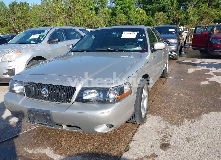 Photo 2 of 2004 Mercury Marauder N/A (VIN 2MEHM79V44X612903)