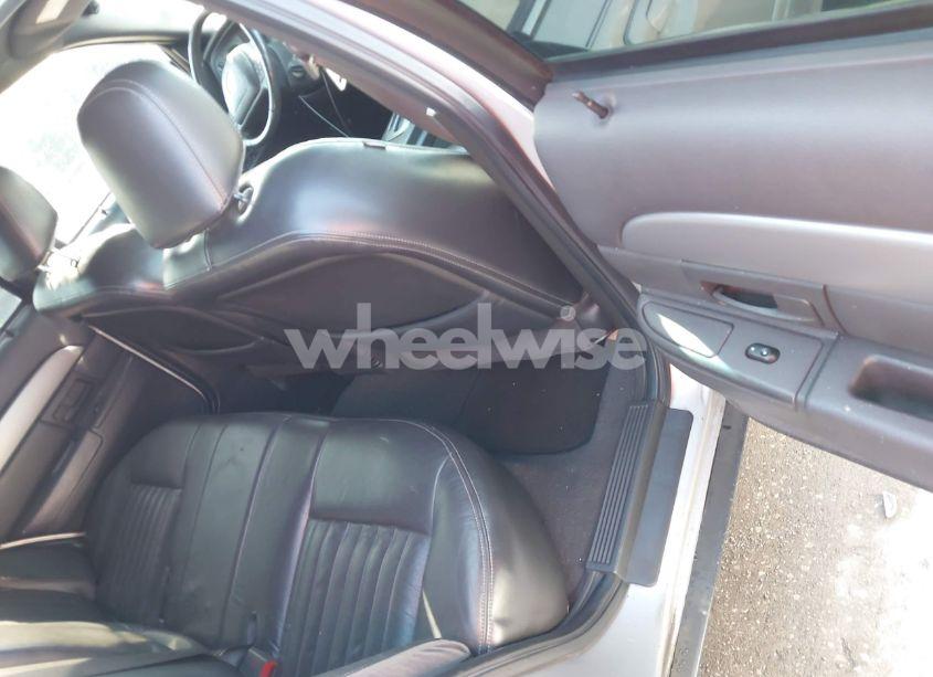 Photo 8 of 2004 Mercury Marauder N/A (VIN 2MEHM79V44X612903)