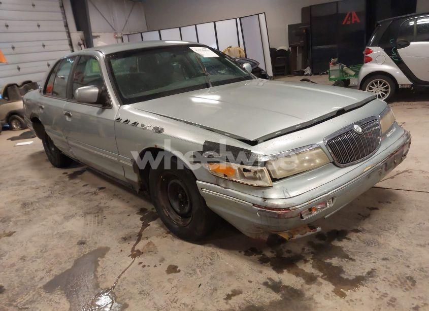 1995 Mercury Grand MARQUIS GS (VIN 2MELM74W8SX679009) main photo