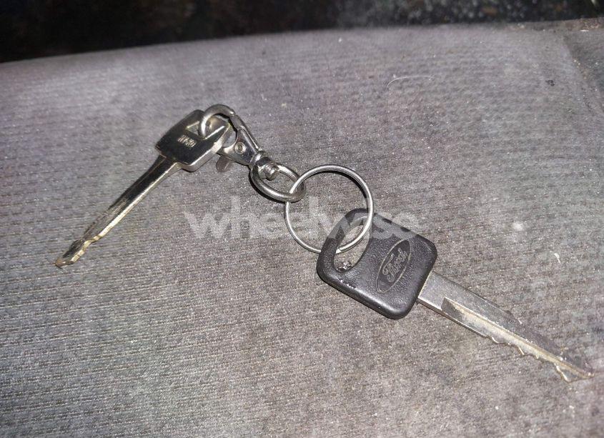 Photo 11 of 1995 Mercury Grand MARQUIS GS (VIN 2MELM74W8SX679009)