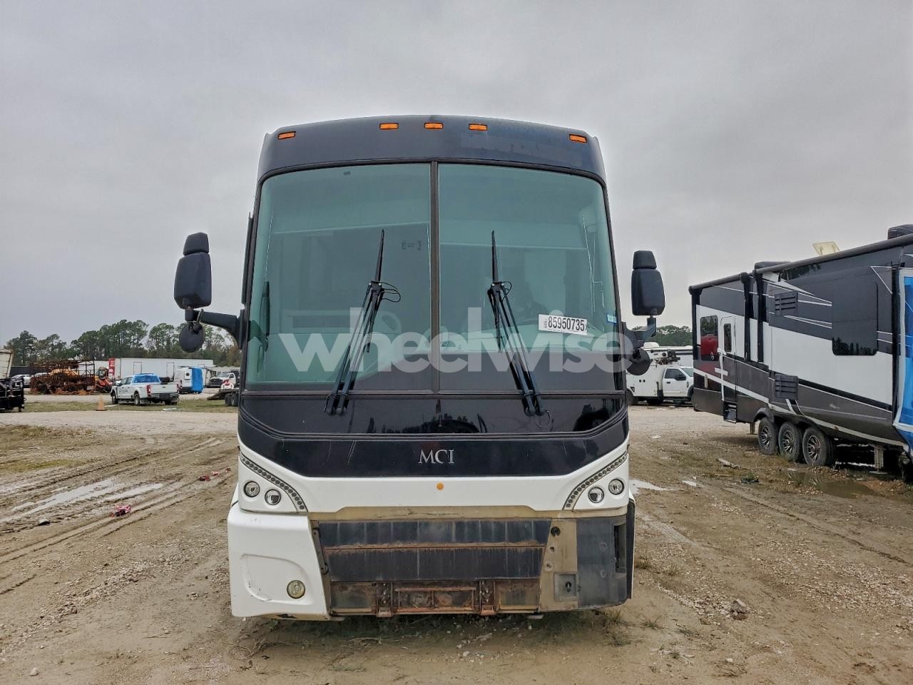 Photo 9 of 2014 MCI J4500 - TRANSIT BUS (VIN 2MG3JM8A5EW066952)