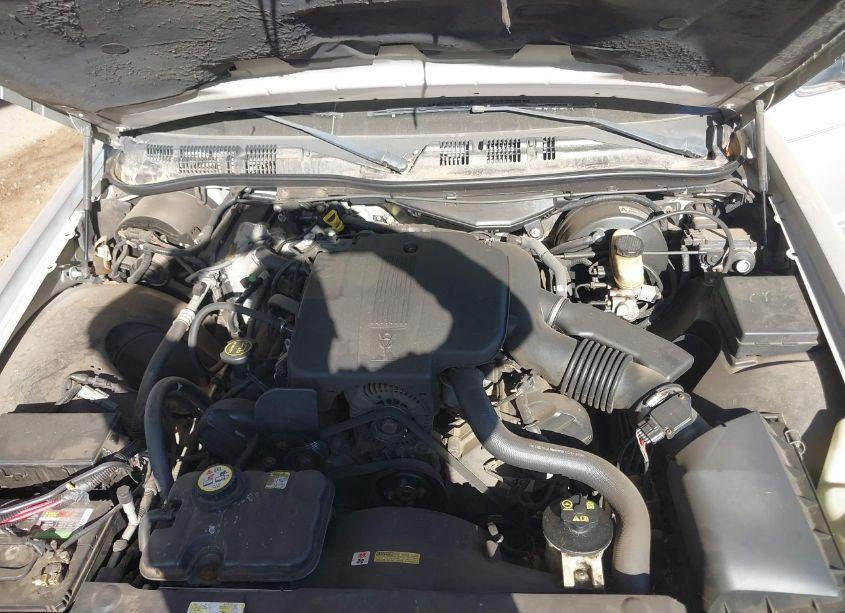 Photo 10 of 2004 Mercury Grand MARQUIS LS (VIN 2MHFM75W44X671541)