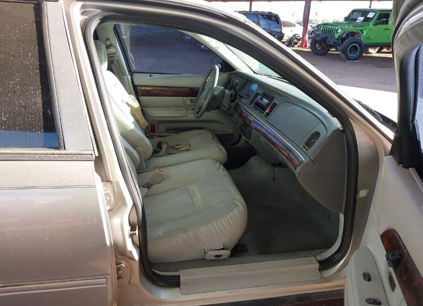 Photo 5 of 2004 Mercury Grand MARQUIS LS (VIN 2MHFM75W44X671541)