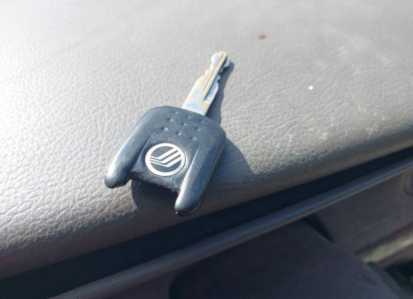 Photo 11 of 2006 Mercury Grand MARQUIS LS (VIN 2MHFM75W46X603792)