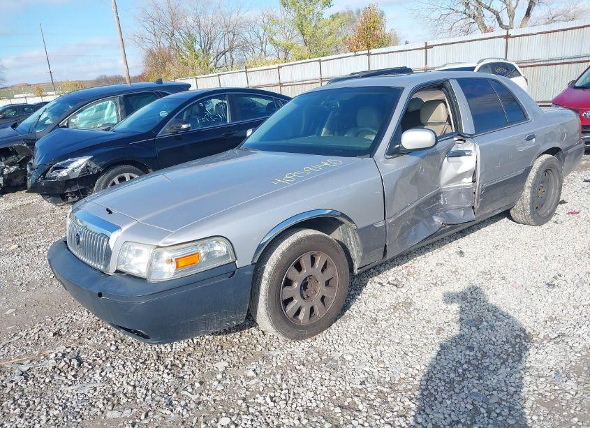 Photo 2 of 2006 Mercury Grand MARQUIS LS (VIN 2MHFM75W46X603792)