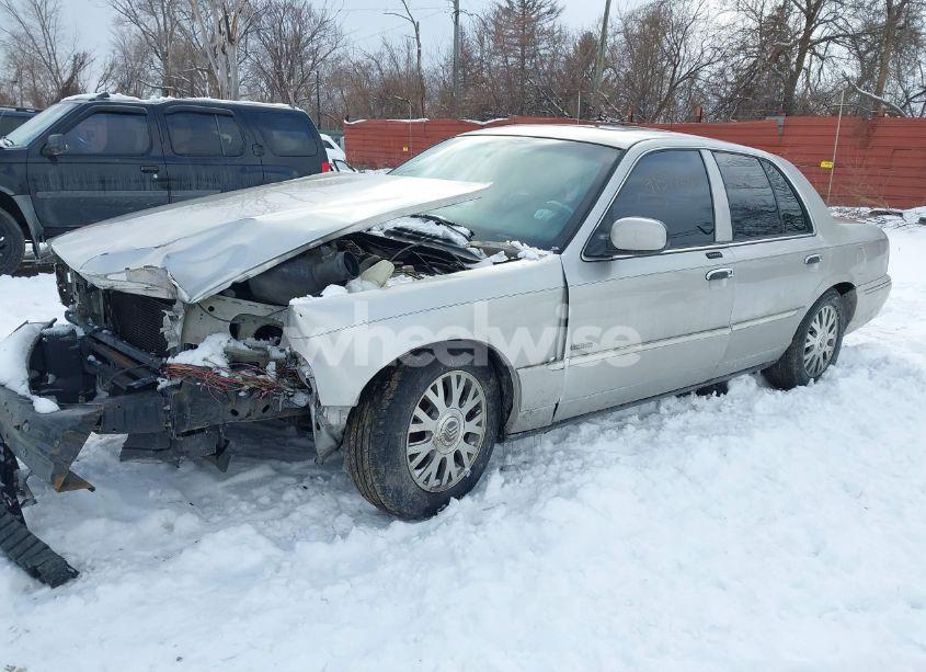 Photo 2 of 2005 Mercury Grand MARQUIS LS/LSE (VIN 2MHFM75W55X617828)