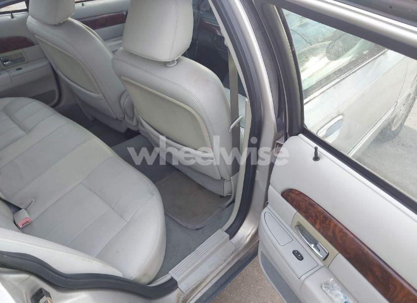 Photo 8 of 2005 Mercury Grand MARQUIS LS/LSE (VIN 2MHFM75W75X673656)