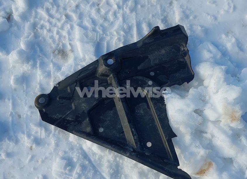 Photo 11 of 2005 Mercury Grand MARQUIS LS/LSE (VIN 2MHHM75W95X671948)