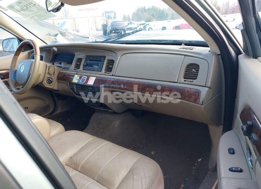 Photo 5 of 2005 Mercury Grand MARQUIS LS/LSE (VIN 2MHHM75W95X671948)