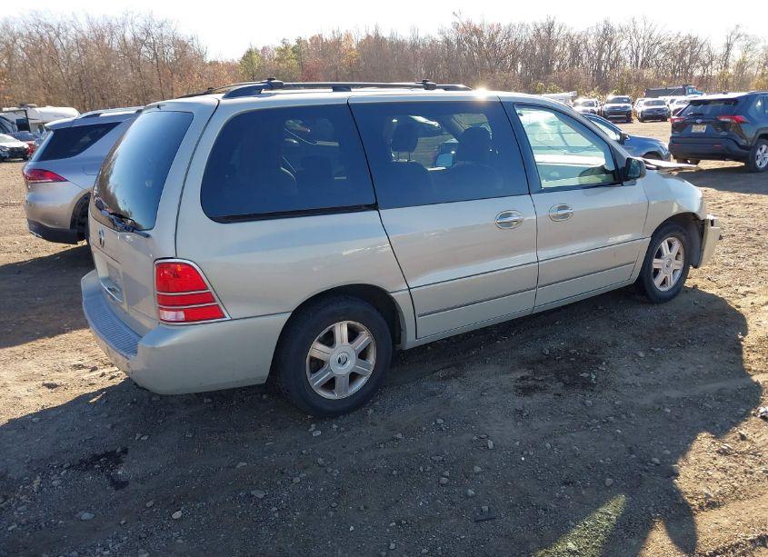 Photo 4 of 2004 Mercury Monterey N/A (VIN 2MRDA20234BJ13695)