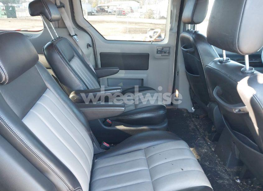 Photo 8 of 2005 Mercury Monterey LUXURY (VIN 2MRDA22215BJ00670)