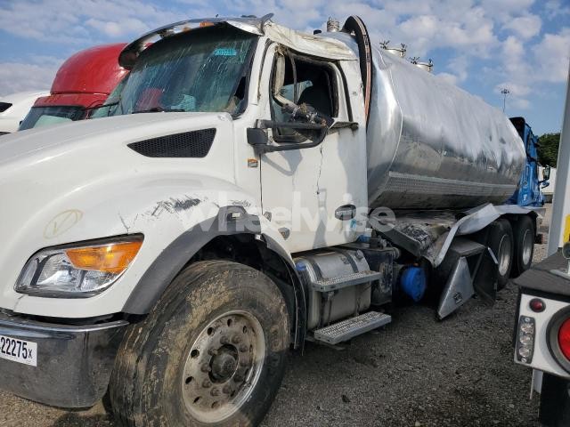 Photo 7 of 2024 KENWORTH C500 VACUUM TRUCK N/A (VIN 2NK5LJ0X1RM366502)