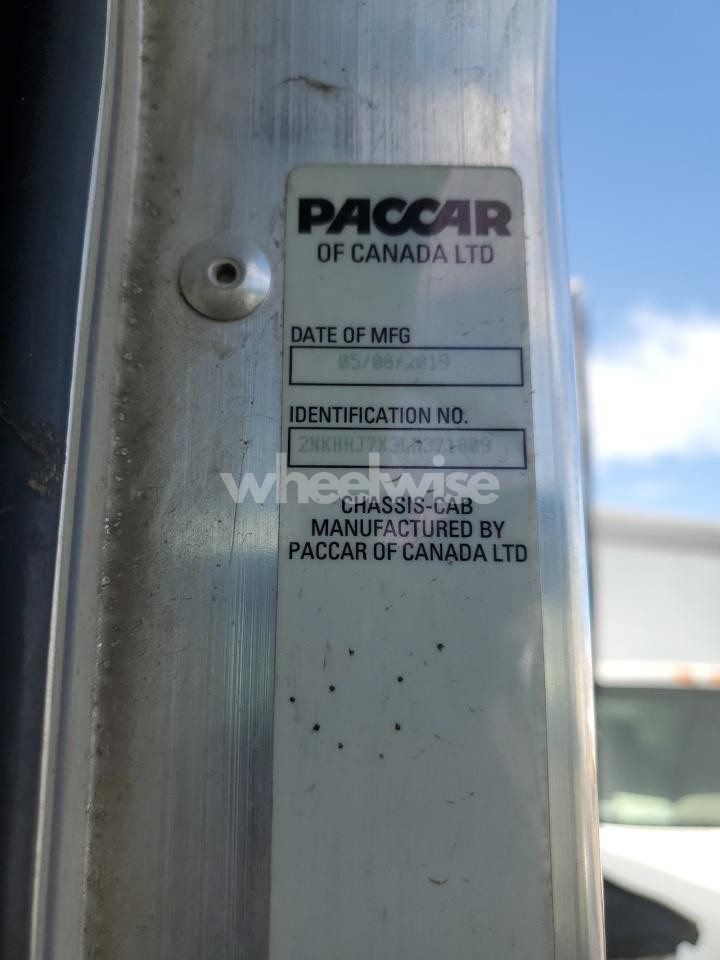 Photo 10 of 2020 KENWORTH T300 BUCKET TRUCK (VIN 2NKHHJ7X3LM371809)