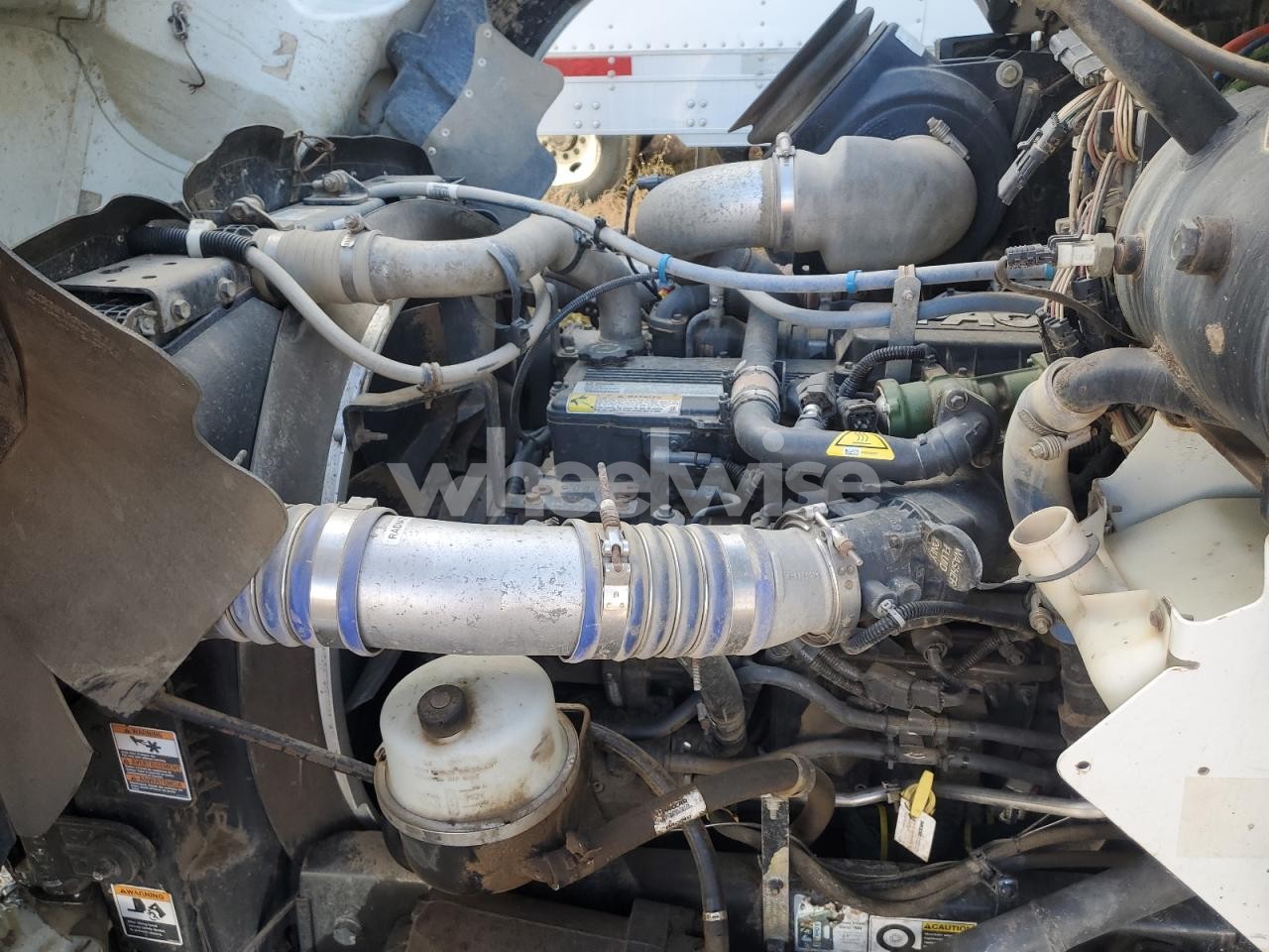 Photo 7 of 2020 KENWORTH T300 BUCKET TRUCK (VIN 2NKHHJ7X3LM371809)