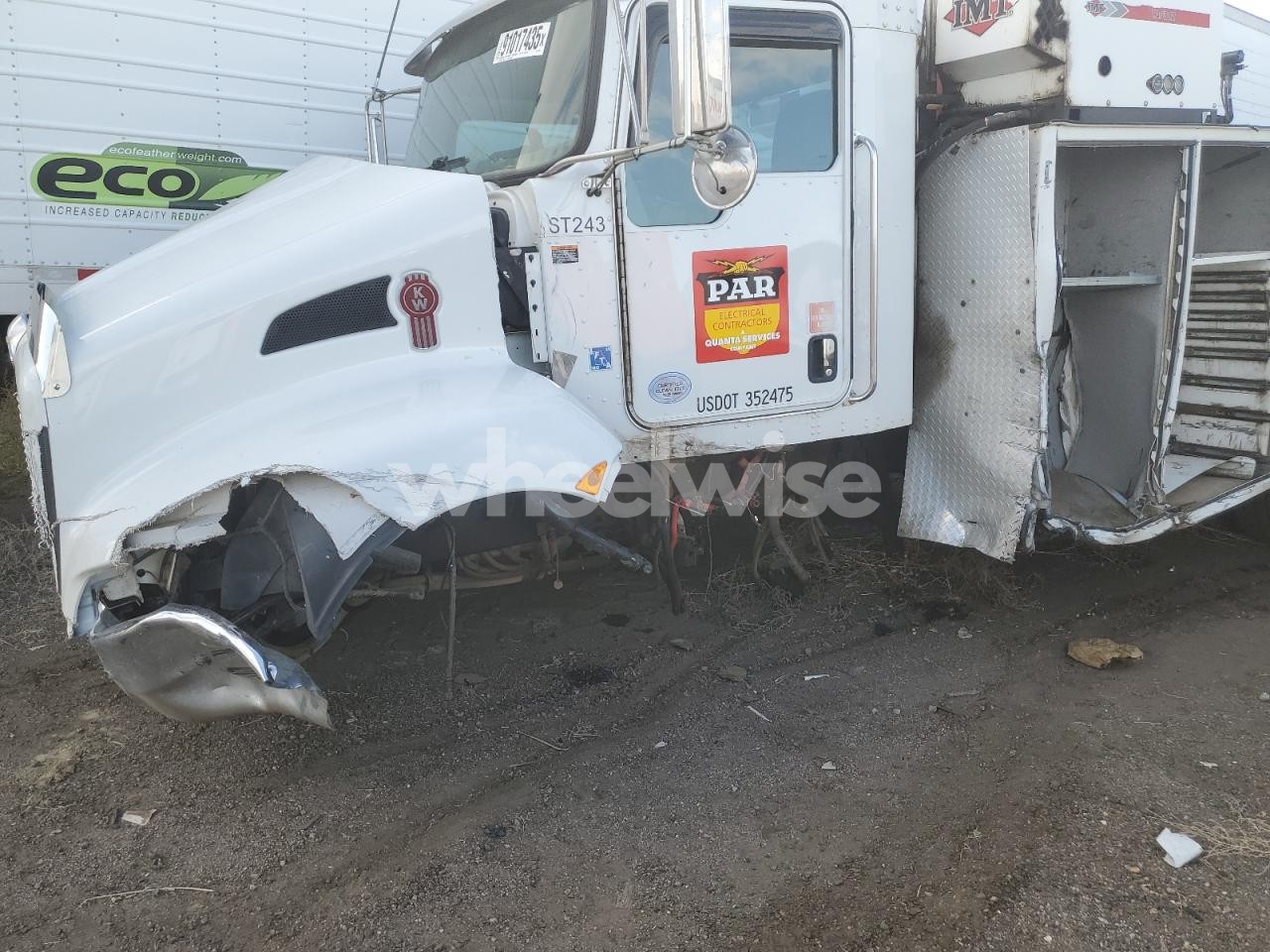Photo 9 of 2020 KENWORTH T300 BUCKET TRUCK (VIN 2NKHHJ7X3LM371809)