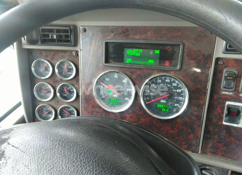 Photo 13 of 2016 Kenworth Construction T370 (VIN 2NKHHJ7X9GM122355)