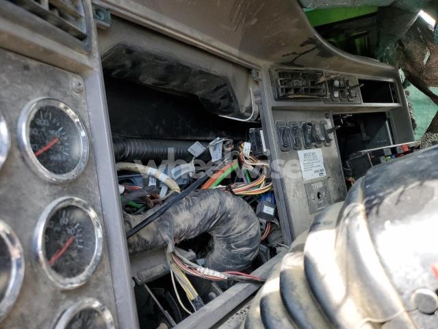 Photo 10 of 2021 KENWORTH T370 UTILITY / SERVICE TRUCK (VIN 2NKHHJ7X9MM456123)