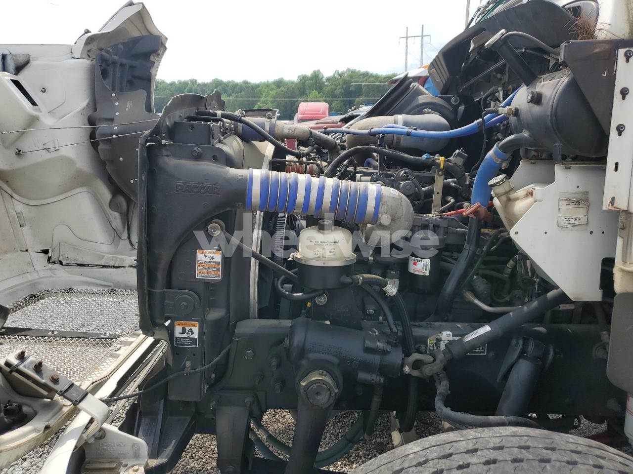 Photo 11 of 2019 KENWORTH CONSTRUCTION T270 (VIN 2NKHHM6X6KM361891)