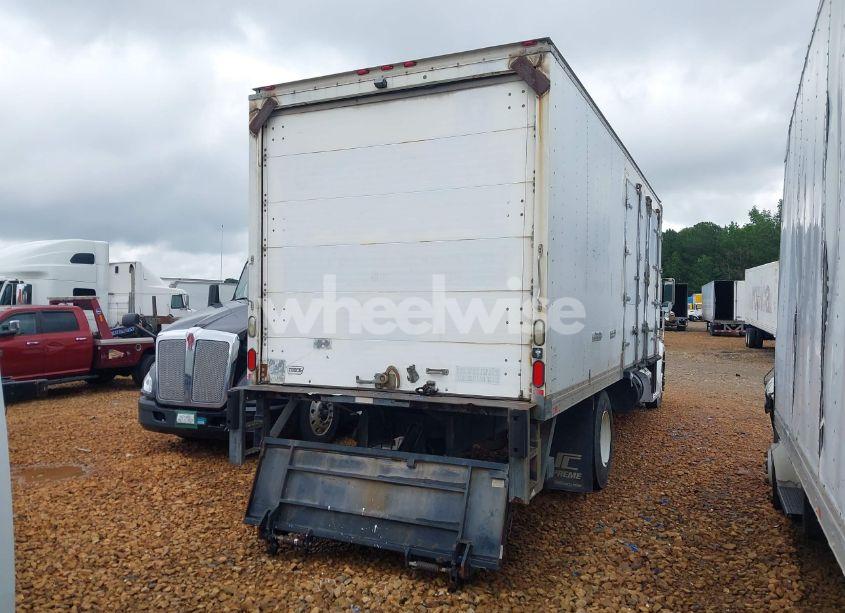 Photo 3 of 2013 Peterbilt 337 N/A (VIN 2NP2HM6X1DM212971)