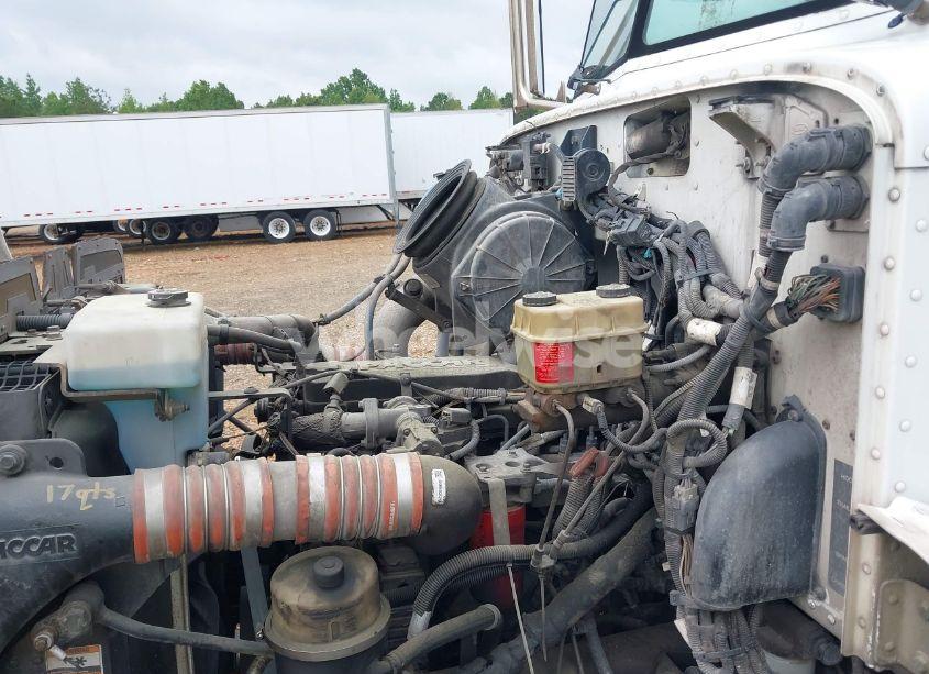 Photo 8 of 2013 Peterbilt 337 N/A (VIN 2NP2HM6X1DM212971)