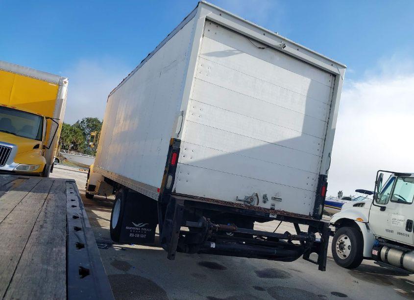 Photo 3 of 2015 Peterbilt 337 N/A (VIN 2NP2HM6X2FM269585)