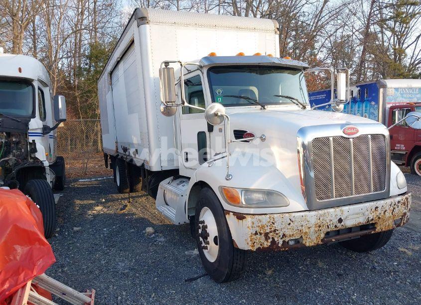 2015 Peterbilt 337 N/A (VIN 2NP2HM6X5FM269466) main photo