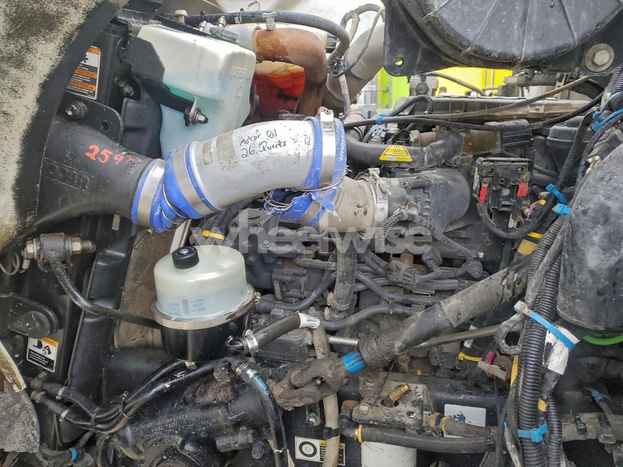 Photo 7 of 2021 PETERBILT 348 DUMP TRUCK (VIN 2NP3LJ0X3MM757239)