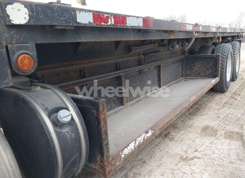 Photo 12 of 2016 Peterbilt 348 N/A (VIN 2NP3LJ0X4GM325859)