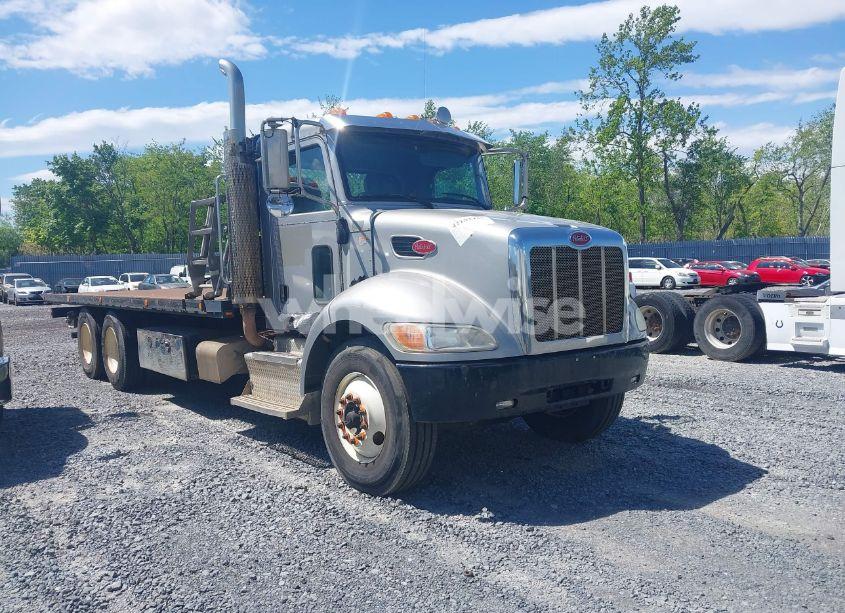 2015 Peterbilt 348 N/A (VIN 2NP3LJ9X3FM280091) main photo
