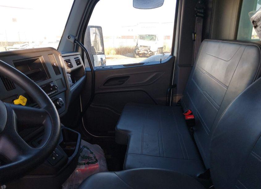 Photo 7 of 2023 Peterbilt 536 N/A (VIN 2NPKHM6X0PM893872)