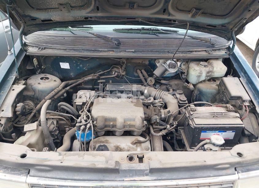 Photo 10 of 1994 Plymouth Voyager (VIN 2P4GH2531RR744369)