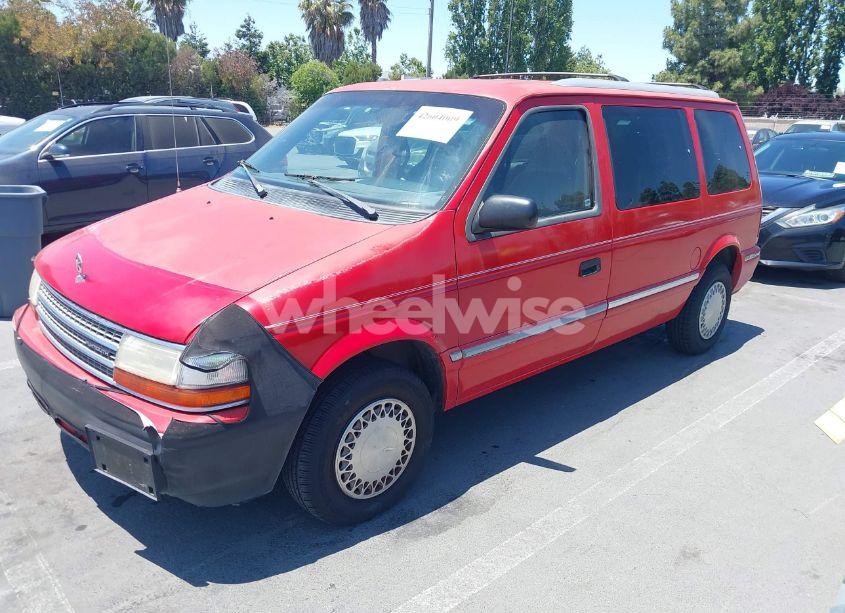 Photo 2 of 1993 Plymouth Voyager SE (VIN 2P4GH4535PR149419)