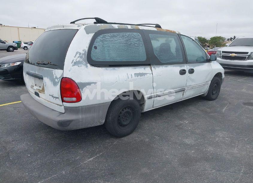 Photo 4 of 1999 Plymouth Grand VOYAGER (VIN 2P4GP24G2XR261512)