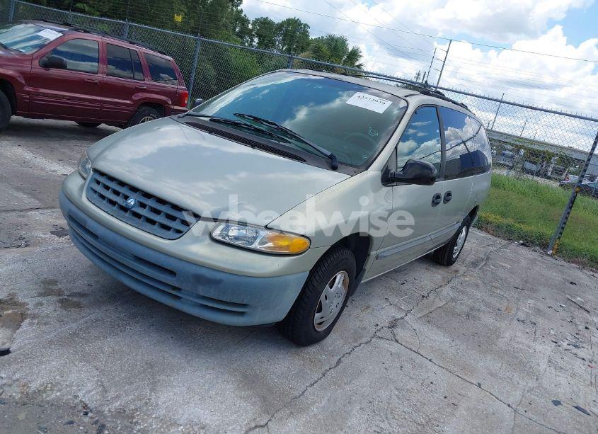 Photo 2 of 1999 Plymouth Grand VOYAGER (VIN 2P4GP24G9XR380657)