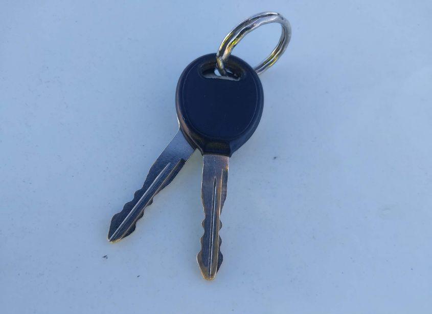 Photo 11 of 1999 Plymouth Voyager N/A (VIN 2P4GP25G9XR473970)