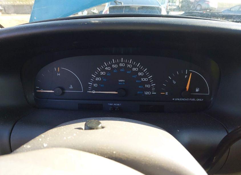 Photo 7 of 1999 Plymouth Voyager N/A (VIN 2P4GP25R8XR174231)