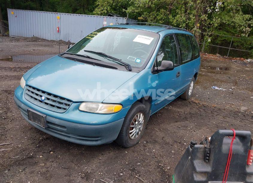 Photo 2 of 1998 Plymouth Voyager (VIN 2P4GP25R9WR797419)