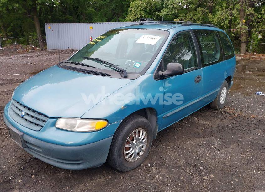 Photo 6 of 1998 Plymouth Voyager (VIN 2P4GP25R9WR797419)