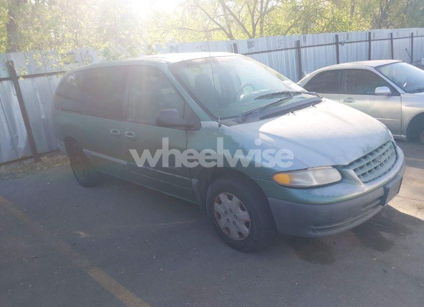 1999 Plymouth Grand VOYAGER SE (VIN 2P4GP44G1XR180660) main photo