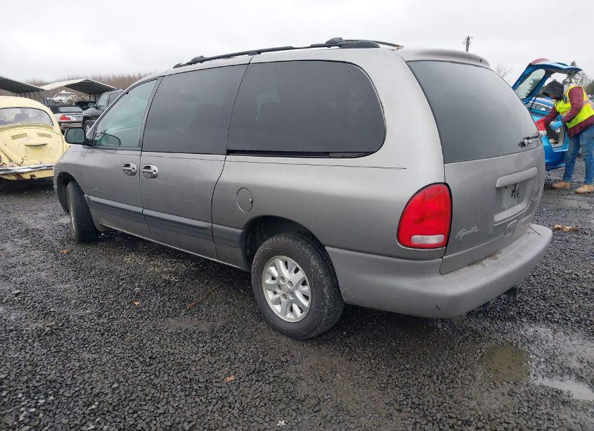 Photo 3 of 1999 Plymouth Grand VOYAGER SE (VIN 2P4GP44R7XR361182)