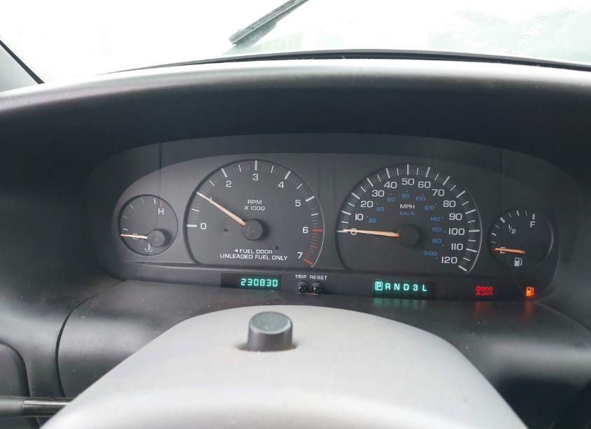 Photo 7 of 1999 Plymouth Grand VOYAGER SE (VIN 2P4GP44R7XR361182)