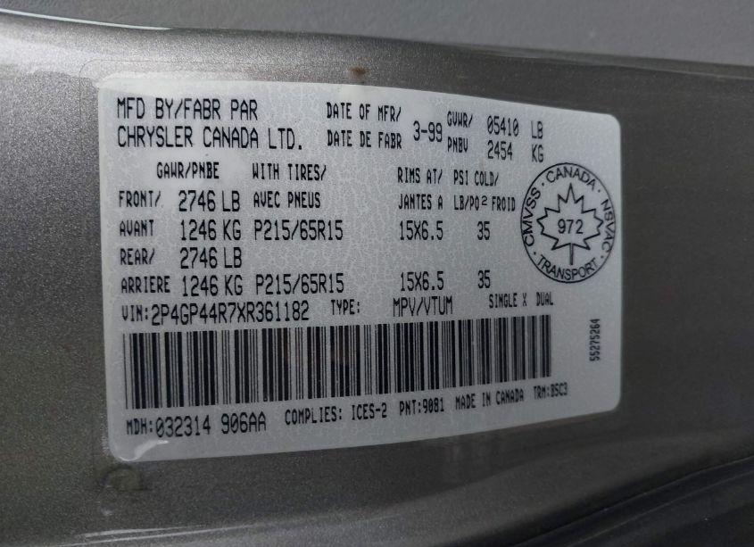 Photo 9 of 1999 Plymouth Grand VOYAGER SE (VIN 2P4GP44R7XR361182)
