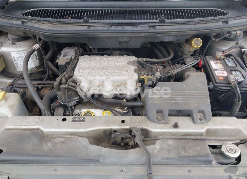 Photo 10 of 1996 Plymouth Voyager SE (VIN 2P4GP4535TR549431)