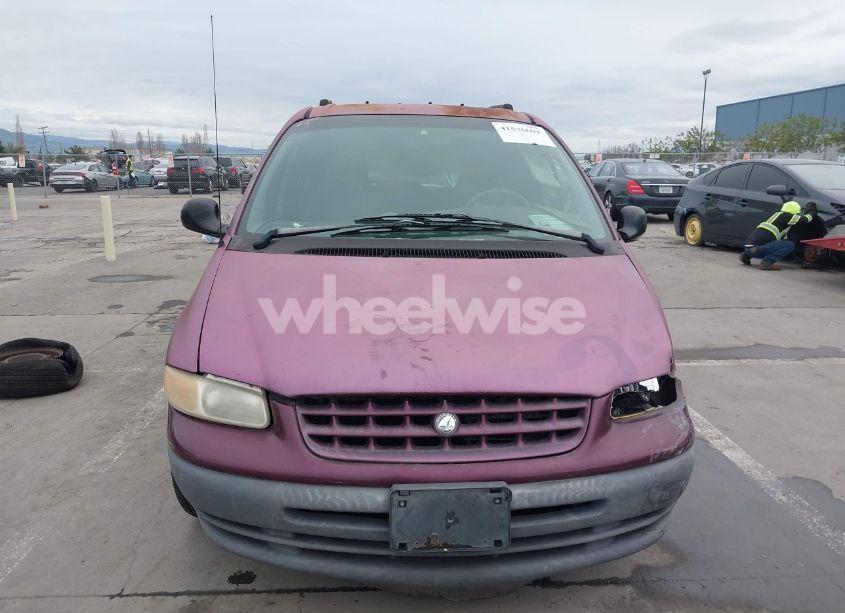 Photo 13 of 1999 Plymouth Voyager SE (VIN 2P4GP45R8XR382654)