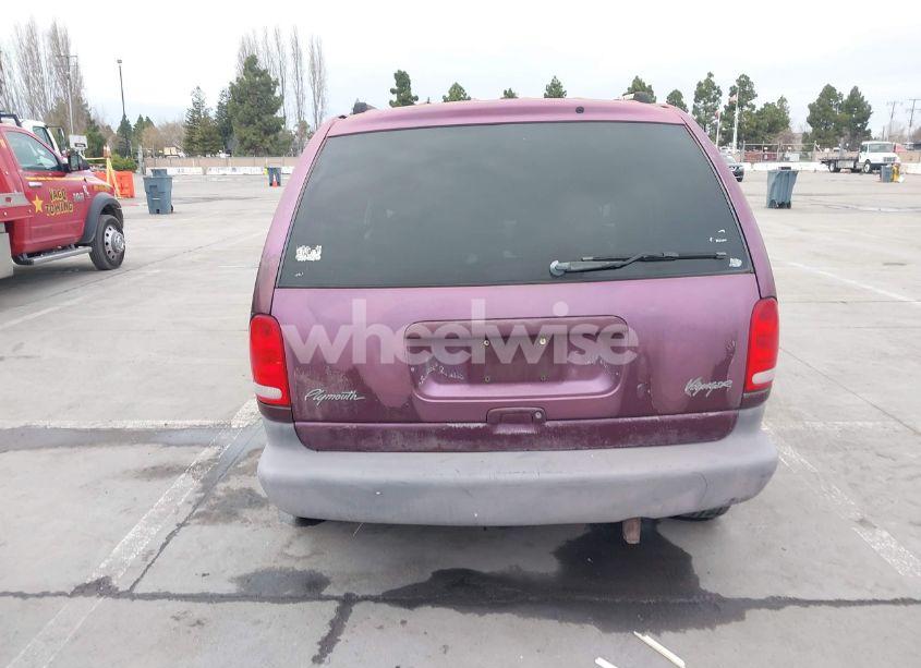 Photo 17 of 1999 Plymouth Voyager SE (VIN 2P4GP45R8XR382654)
