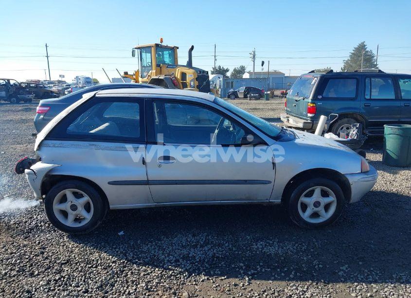 Photo 13 of 1999 Suzuki Swift N/A (VIN 2S2AB21H9X6600313)