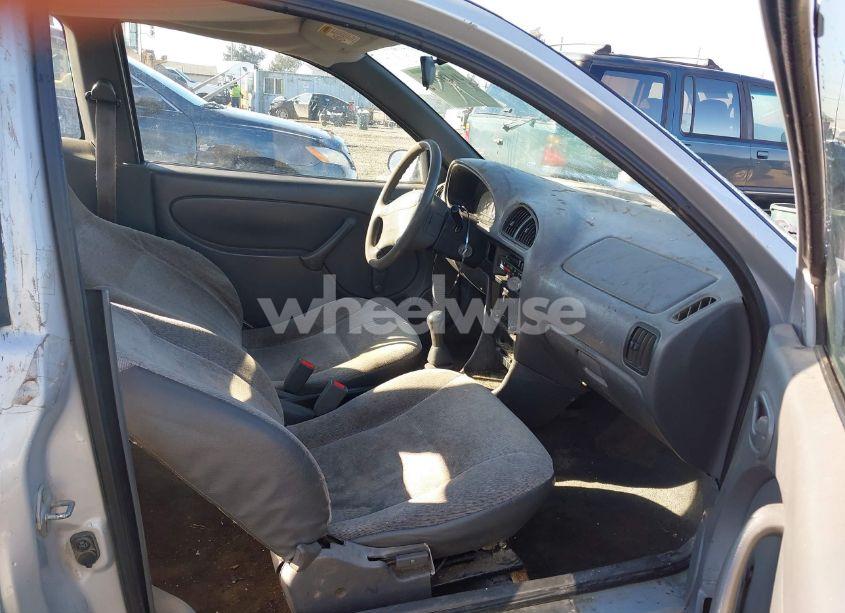 Photo 5 of 1999 Suzuki Swift N/A (VIN 2S2AB21H9X6600313)