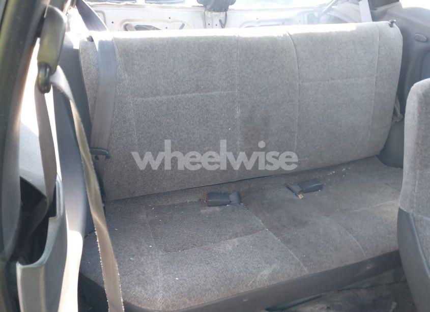 Photo 8 of 1999 Suzuki Swift N/A (VIN 2S2AB21H9X6600313)