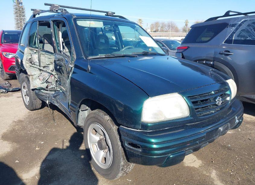 2002 Suzuki Vitara JLX (VIN 2S3TD52V726103628) main photo